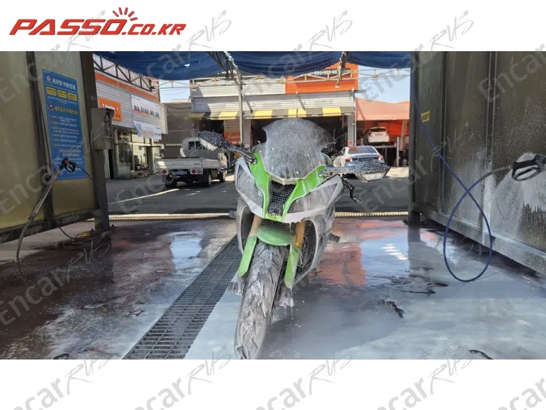 KAWASAKI ZX 10 R - фото 2