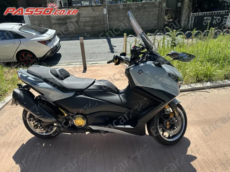 Yamaha T Max 560 - фото 0