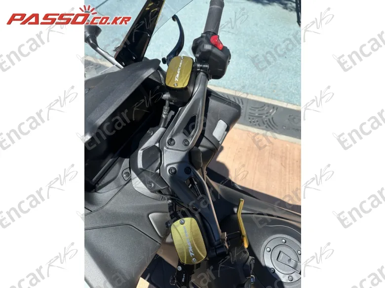 Yamaha T Max 560 - фото 3