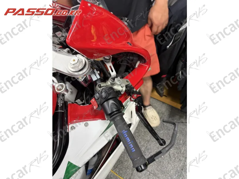 MV AGUSTA F3 800 RC - фото 3