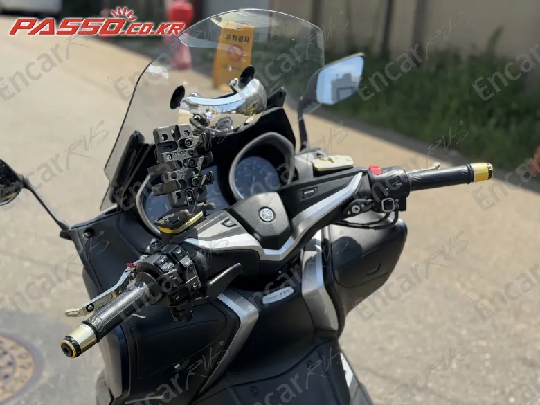 Yamaha T Max Dx - фото 3