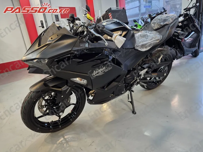 Kawasaki Zx 500 R - фото 1
