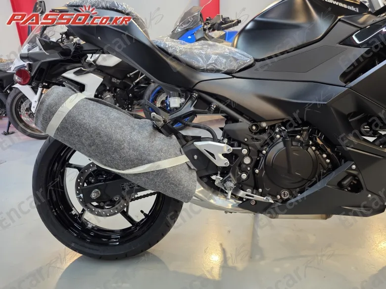 Kawasaki Zx 500 R - фото 6