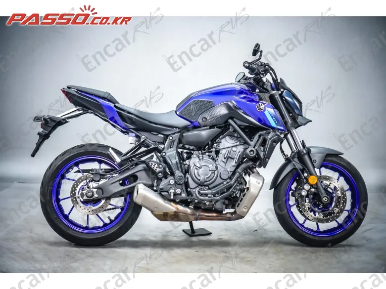 YAMAHA MT 07 - фото 0