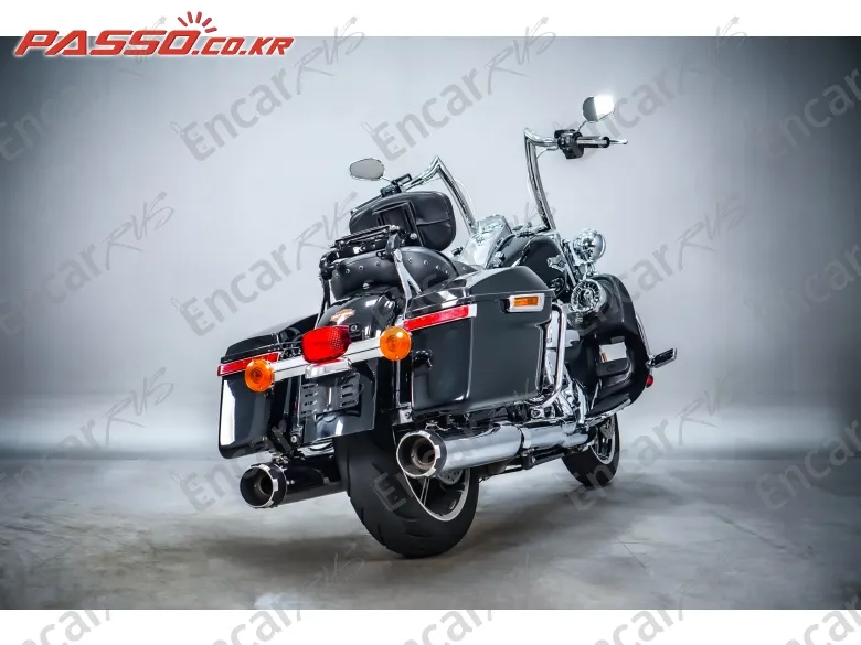 HARLEY-DAVIDSON FLHR - фото 2