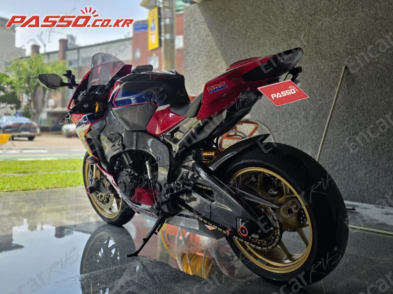 HONDA CBR 1000 RR SP - фото 2