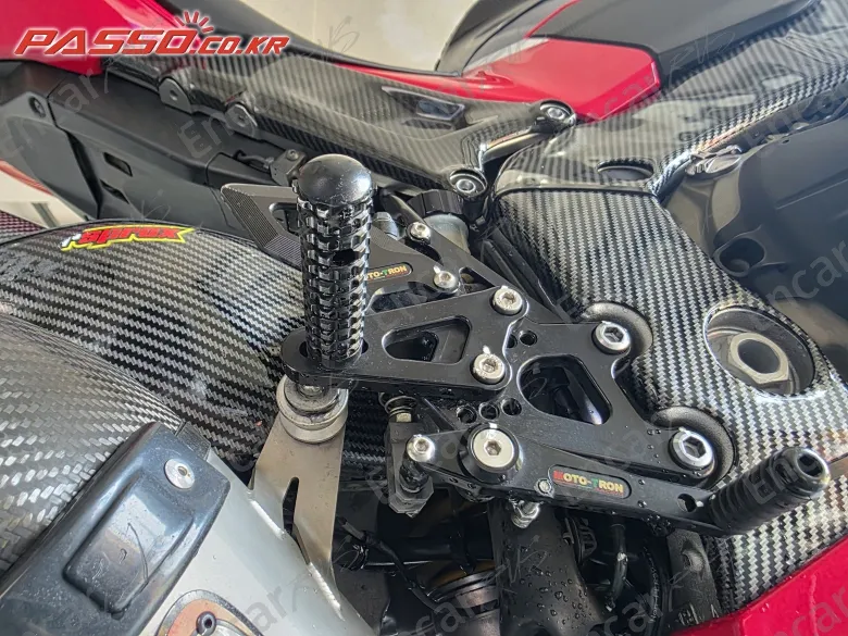 HONDA CBR 1000 RR SP - фото 4