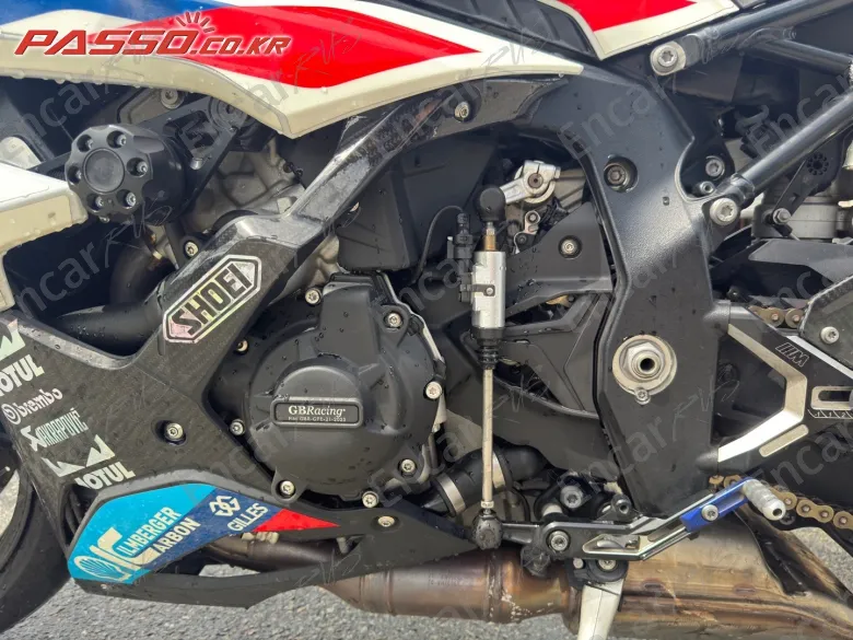 BMW S 1000 RR - фото 4