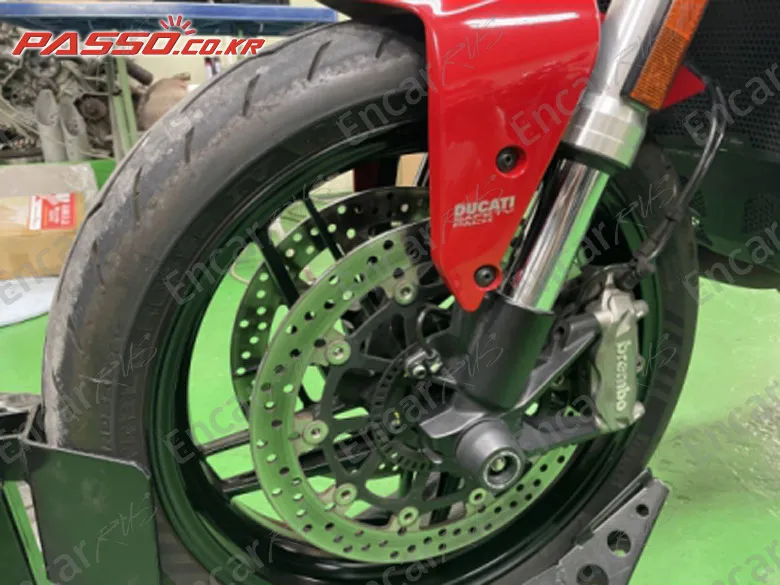 DUCATI MONSTER 821 - фото 5