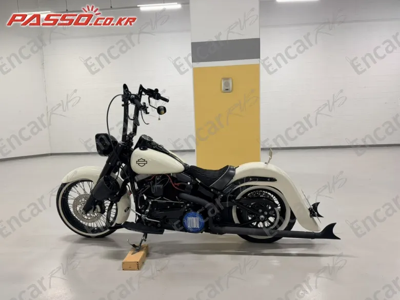 HARLEY-DAVIDSON SOFTAIL SLIM - фото 1
