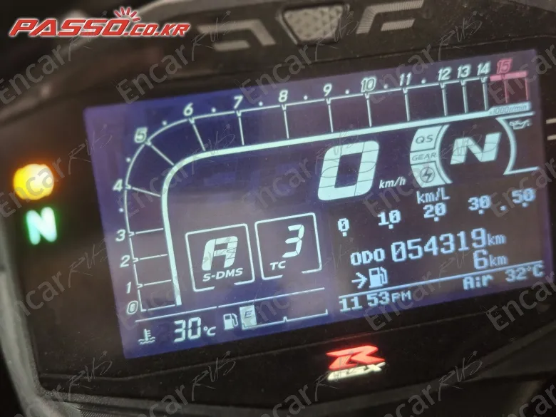 SUZUKI GSX R 1000 R ABS - фото 4