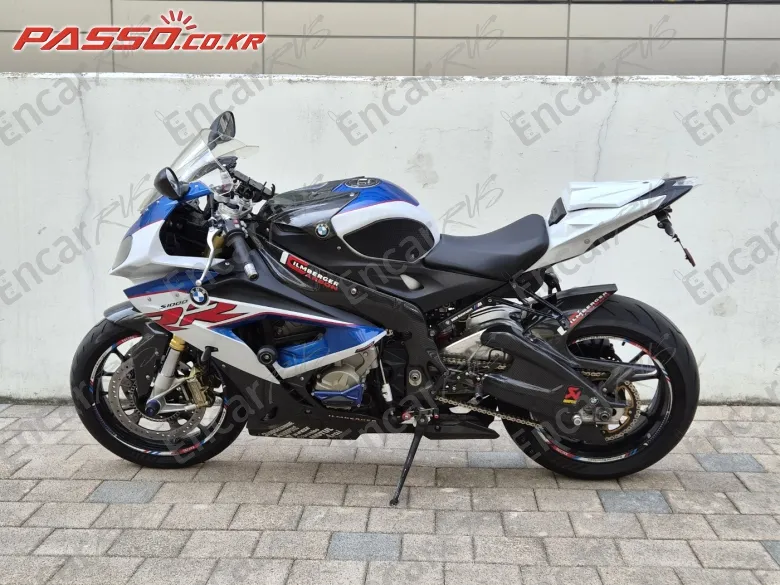 BMW S 1000 RR - фото 1