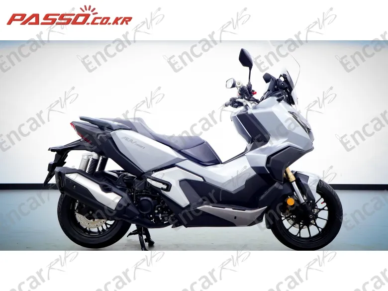 HONDA ADV 350 - фото 0