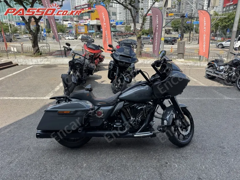 Harley-Davidson Road Glide St - фото 0