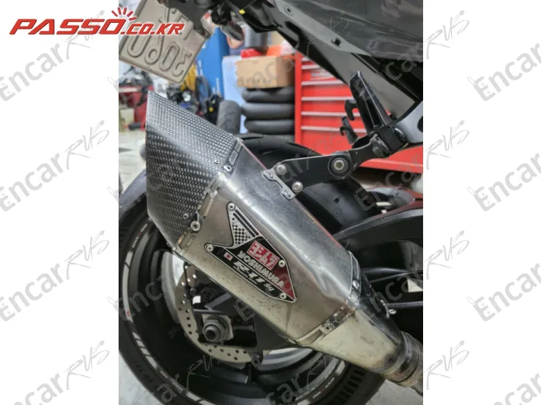 Suzuki Gsx R 1000 - фото 6