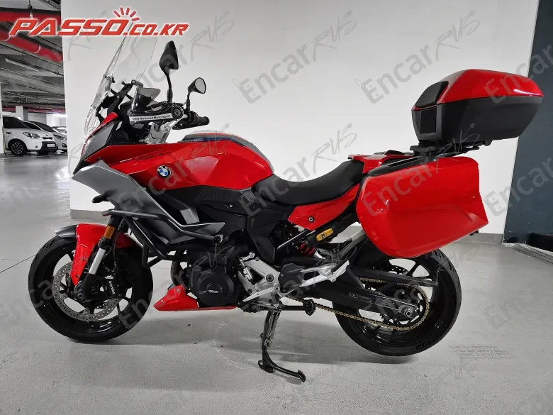 BMW F 900 XR - фото 1