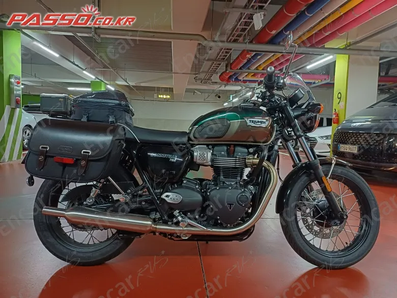 TRIUMPH BONNEVILLE T100 - фото 0