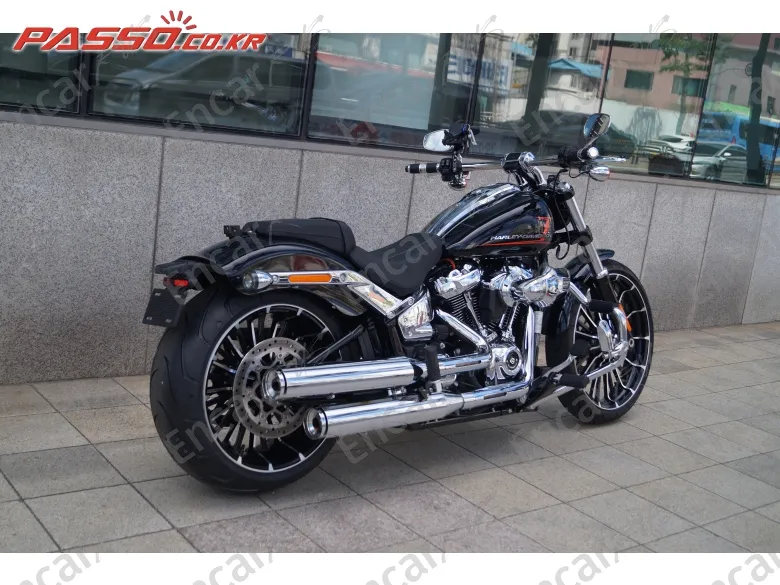 HARLEY-DAVIDSON BREAKOUT 117 - фото 6