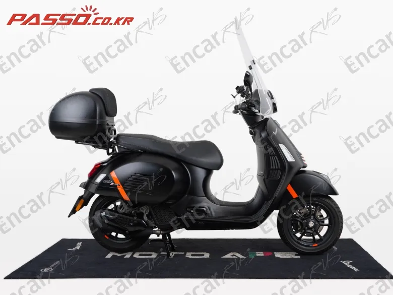 VESPA GTS 125 SUPER SPORTS - фото 0