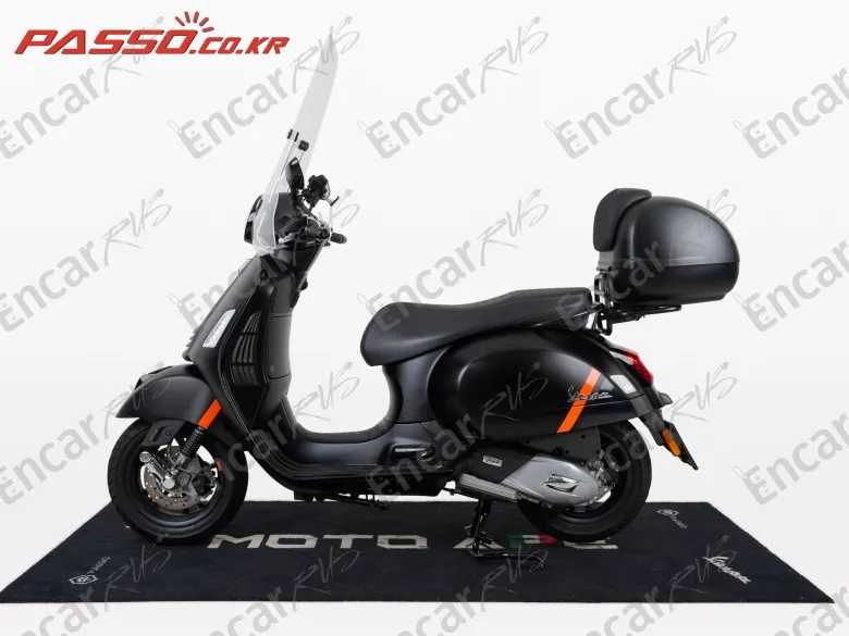 VESPA GTS 125 SUPER SPORTS - фото 1