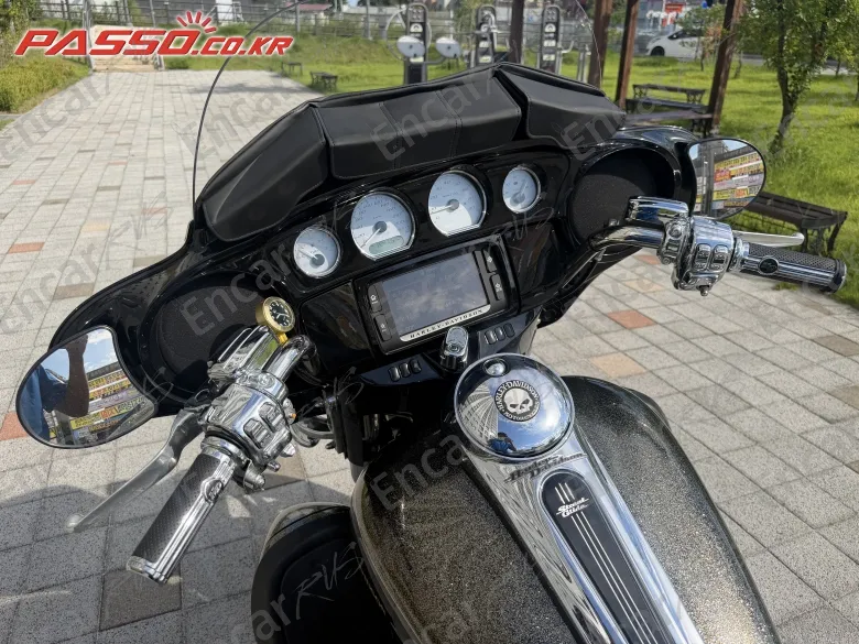 Harley-Davidson Flhxs Street Glide Special - фото 3