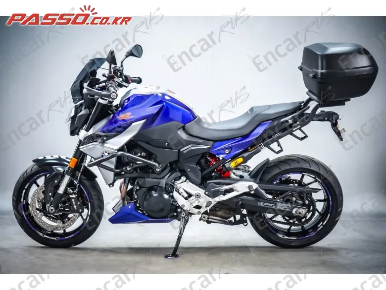 Bmw F 900 R - фото 1