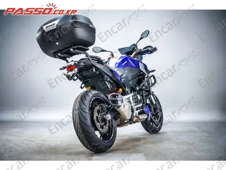 Bmw F 900 R - фото 2
