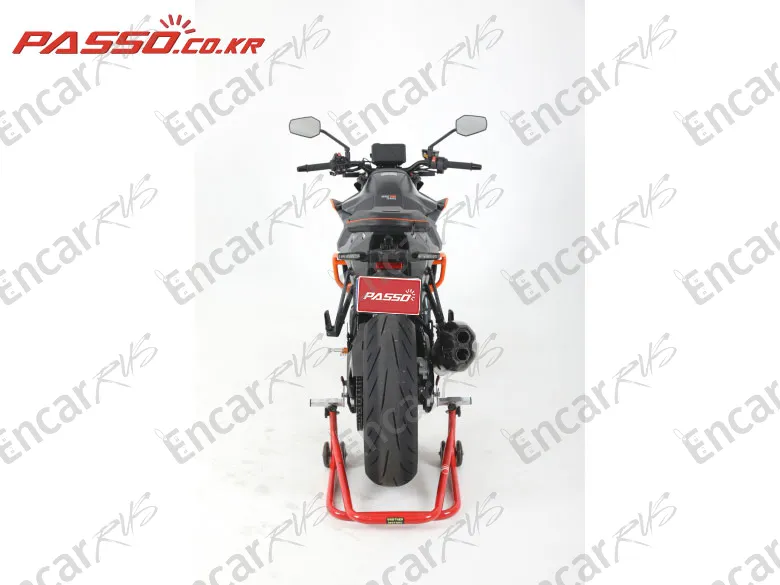 Ktm 990 Duke - фото 2