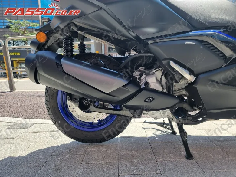 Yamaha X Max 300 Abs - фото 6
