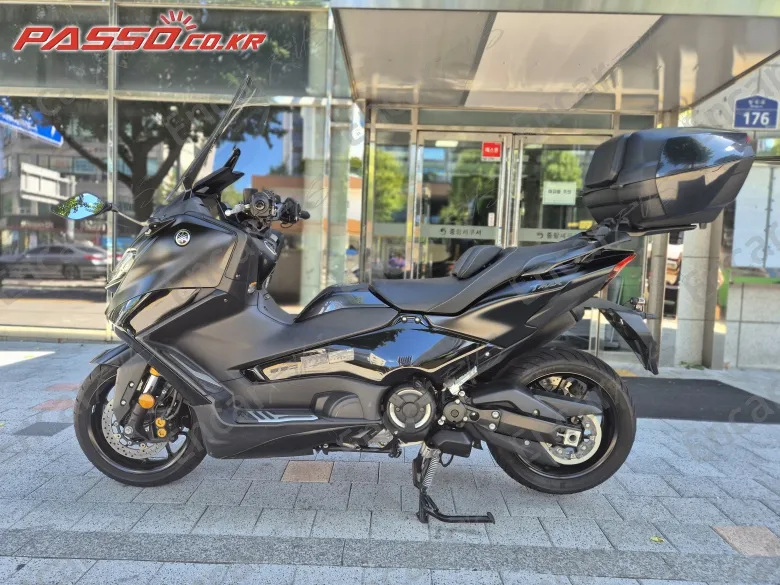 Yamaha T Max 560 - фото 1