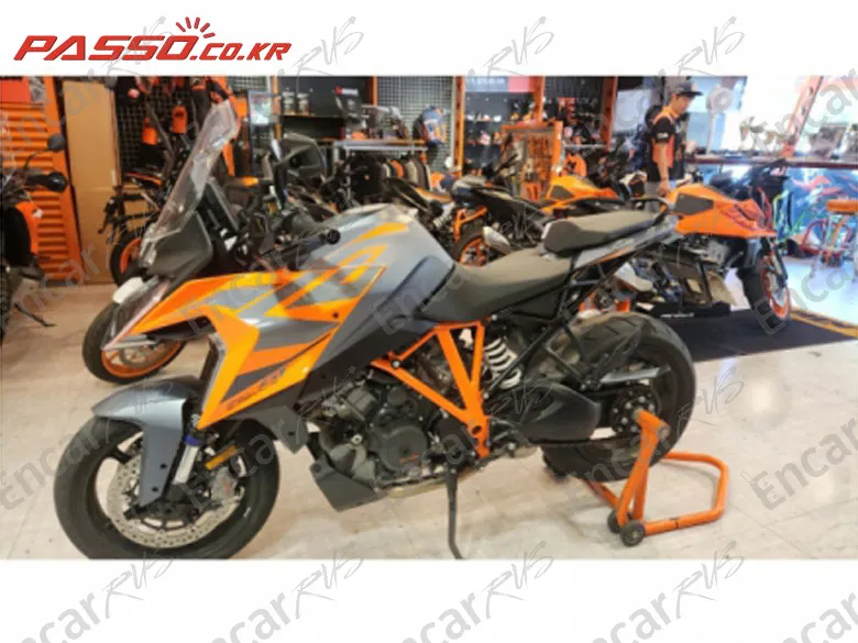 Ktm 1290 Super Duke Gt - фото 1