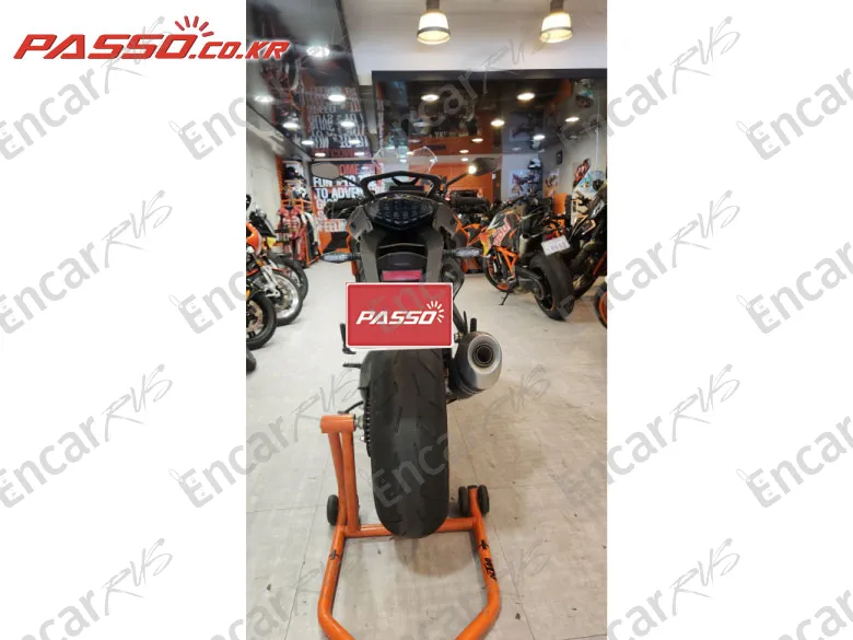 Ktm 1290 Super Duke Gt - фото 2