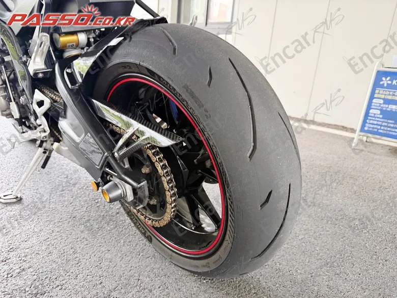 Bmw S 1000 R - фото 5