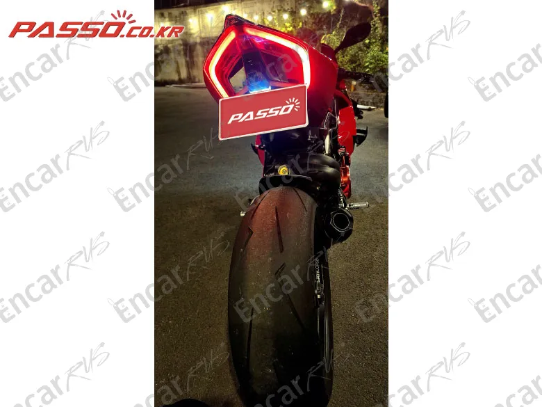 Ducati Panigale V4 S - фото 2