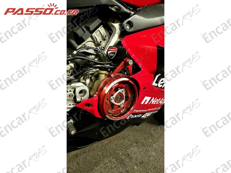 Ducati Panigale V4 S - фото 5