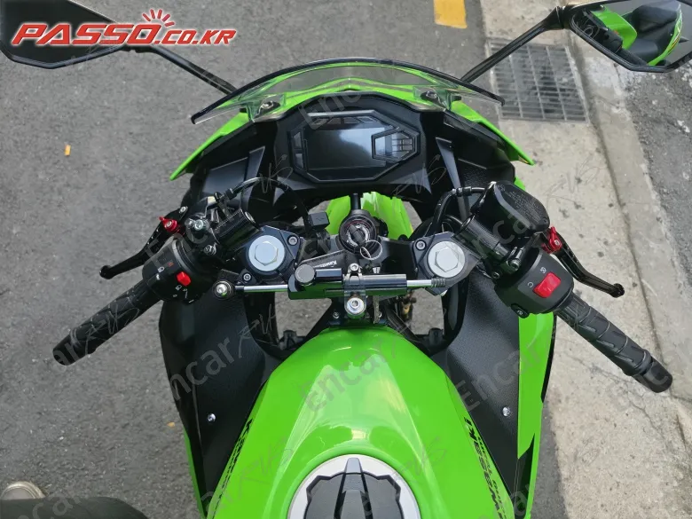 Kawasaki Zx 500 R - фото 3