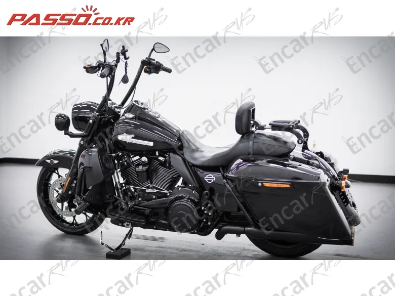 Harley-Davidson Road King Special - фото 3