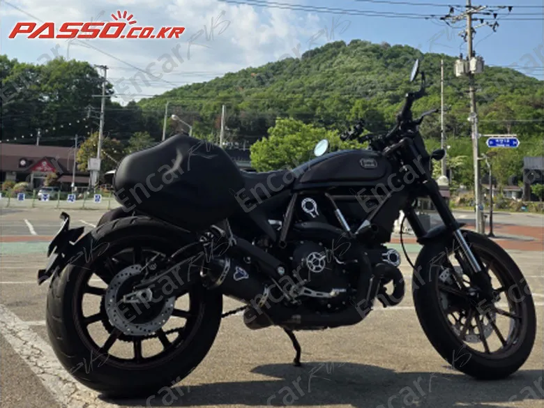 Ducati Scrambler Italia Independent - фото 0