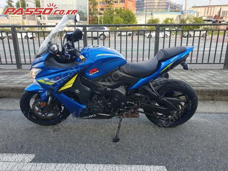 Suzuki Gsx S 1000 F - фото 1