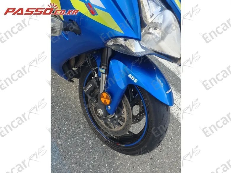 Suzuki Gsx S 1000 F - фото 3