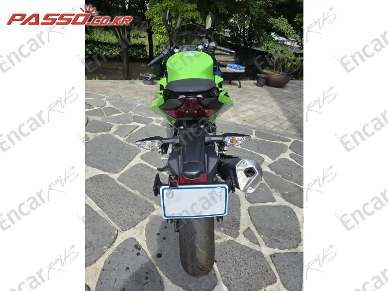 Kawasaki Ninja 400 Abs - фото 2