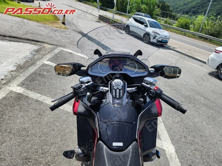 Honda Goldwing 1800 - фото 3