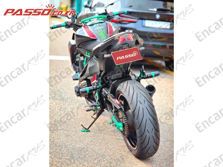 Kawasaki Z 800 - фото 2