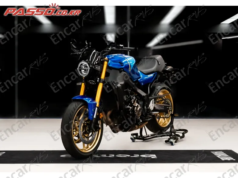 Yamaha Xsr 900 - фото 3