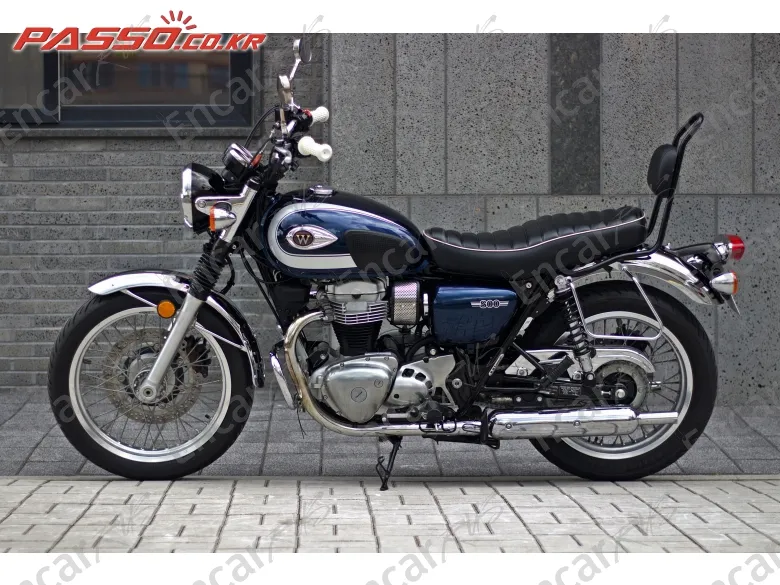 Kawasaki W 800 - фото 1