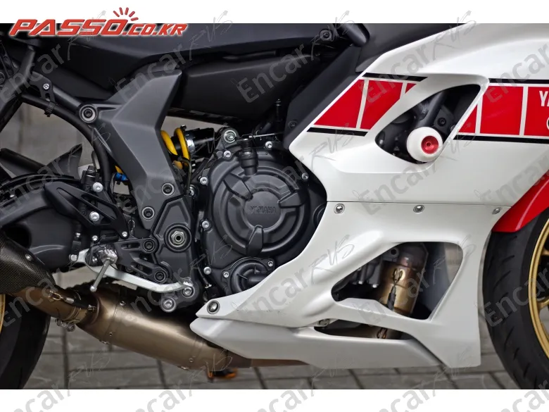 Yamaha Yzf R7 - фото 5