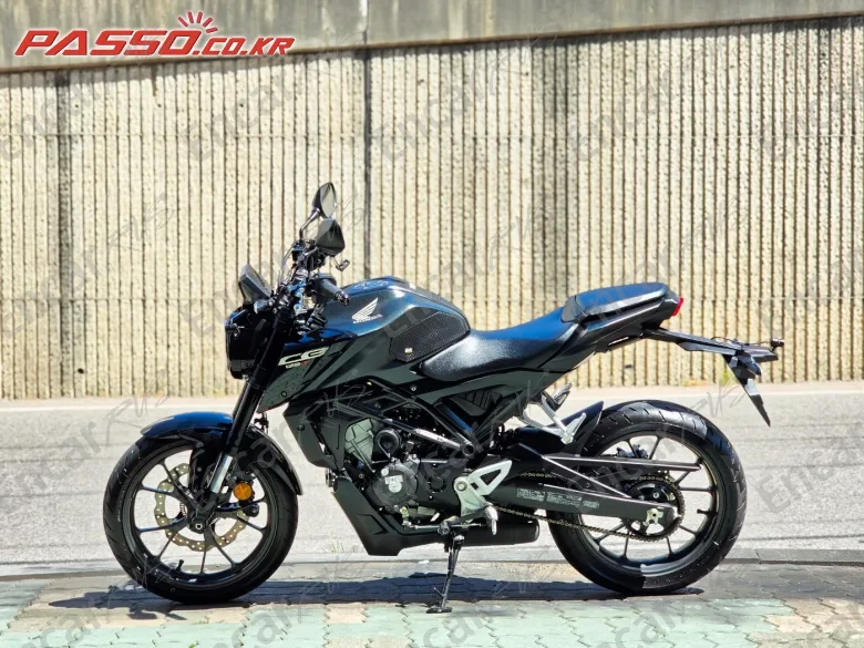 Honda Cb 125 R - фото 1