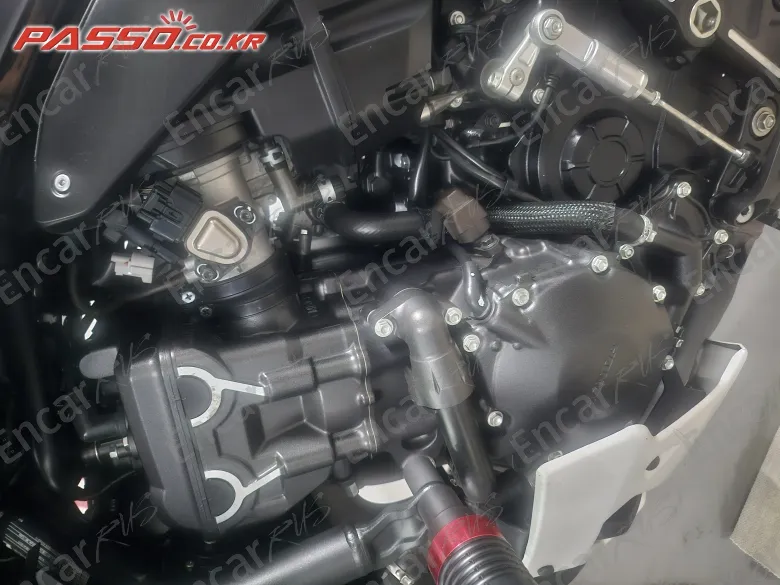 Honda Cb 1000 R - фото 4