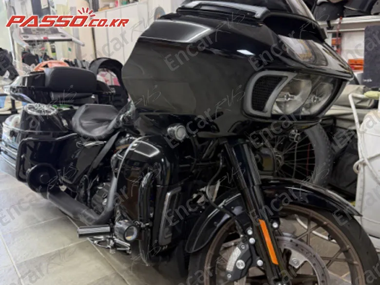 Harley-Davidson Road Glide St - фото 0