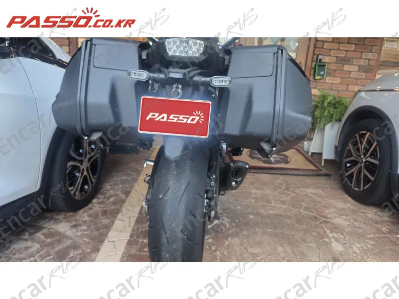 Suzuki Gsx S 1000 Gx - фото 2
